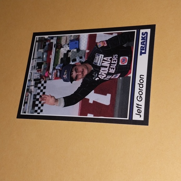 1991 Traks Jeff Gordon Vintage NASCAR Rookie Card - Picture 2 of 4